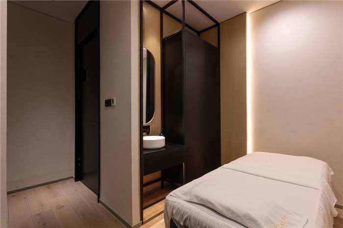 220平小而精美的醫(yī)療美容中心護(hù)理室裝修設(shè)計(jì)方案 220平小而精美的醫(yī)療美容中心護(hù)理室裝修設(shè)計(jì)方案