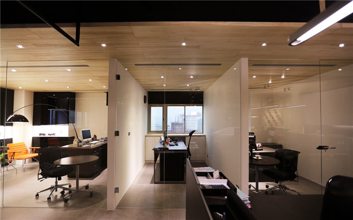 200平簡(jiǎn)約時(shí)尚風(fēng)腳輪制造公司經(jīng)理辦公室裝修設(shè)計(jì)方案 200平簡(jiǎn)約時(shí)尚風(fēng)腳輪制造公司經(jīng)理辦公室裝修設(shè)計(jì)方案