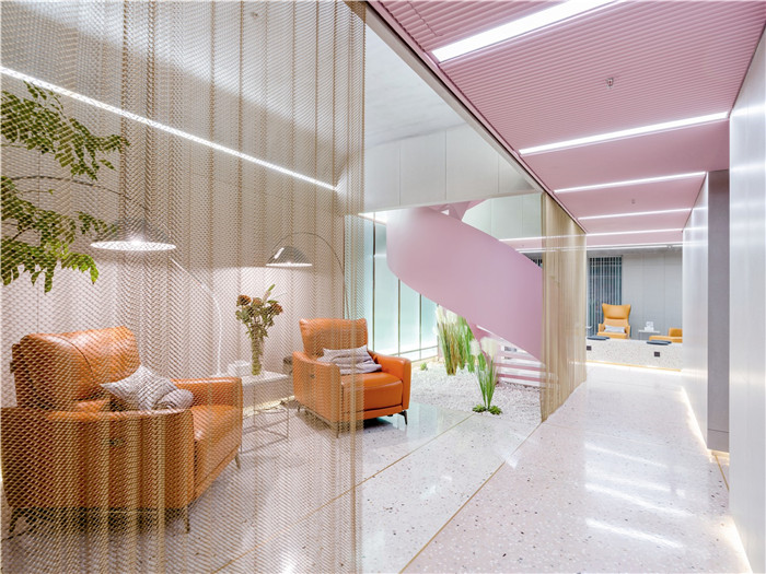 鄭州醫(yī)美裝修公司推薦C+SPA美容美體中心接待前廳裝修設(shè)計(jì)圖 鄭州醫(yī)美裝修公司推薦C+SPA美容美體中心接待前廳裝修設(shè)計(jì)圖