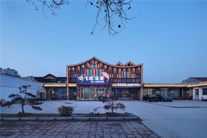 新中式現(xiàn)代混搭風連鎖川菜餐廳外觀裝修設計案例 新中式現(xiàn)代混搭風連鎖川菜餐廳外觀裝修設計案例