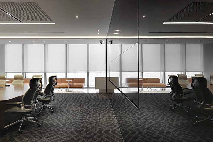 中西合璧混搭風(fēng)輝瑞醫(yī)藥集團(tuán)總部辦公室會(huì)議室裝修實(shí)景圖 中西合璧混搭風(fēng)輝瑞醫(yī)藥集團(tuán)總部辦公室會(huì)議室裝修實(shí)景圖