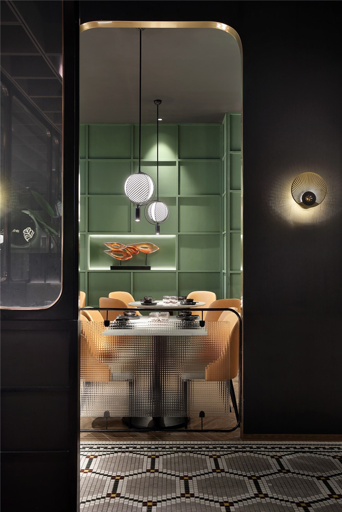 鄭州專業(yè)餐廳裝修公司推薦星美聚融合餐廳裝修設(shè)計 鄭州專業(yè)餐廳裝修公司推薦星美聚融合餐廳裝修設(shè)計