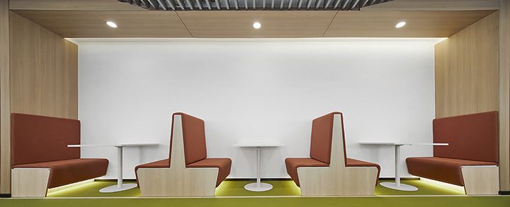 科技感很強(qiáng)的小米消費(fèi)金融公司辦公室休閑洽談區(qū)裝修設(shè)計(jì)方案 科技感很強(qiáng)的小米消費(fèi)金融公司辦公室休閑洽談區(qū)裝修設(shè)計(jì)方案