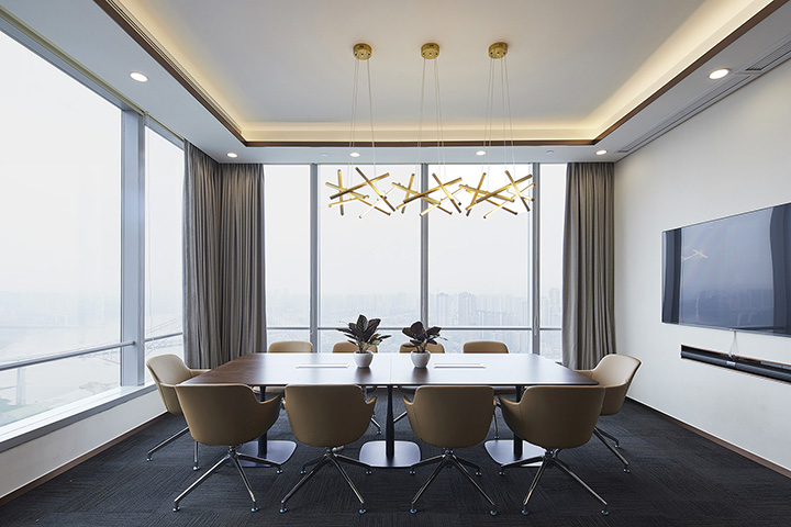 科技感很強(qiáng)的小米消費(fèi)金融公司經(jīng)理辦公室小會議室裝修設(shè)計(jì)方案 科技感很強(qiáng)的小米消費(fèi)金融公司經(jīng)理辦公室小會議室裝修設(shè)計(jì)方案