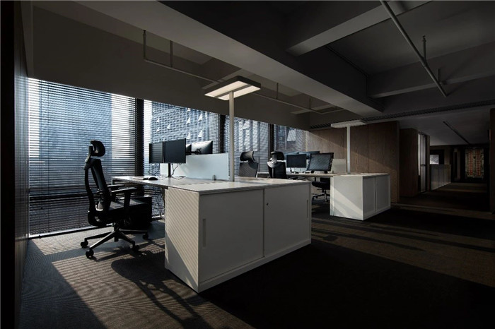 東方美學(xué)辦公設(shè)計(jì) 矩陣縱橫深圳總部辦公室工位裝修設(shè)計(jì)方案 東方美學(xué)辦公設(shè)計(jì) 矩陣縱橫深圳總部辦公室工位裝修設(shè)計(jì)方案