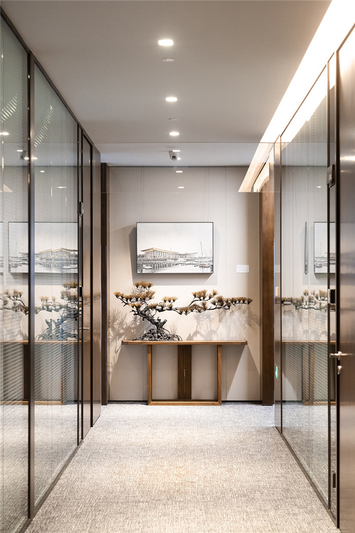 中建八局9000平高端中式總部辦公室裝修設(shè)計(jì)案例 中建八局9000平高端中式總部辦公室裝修設(shè)計(jì)案例