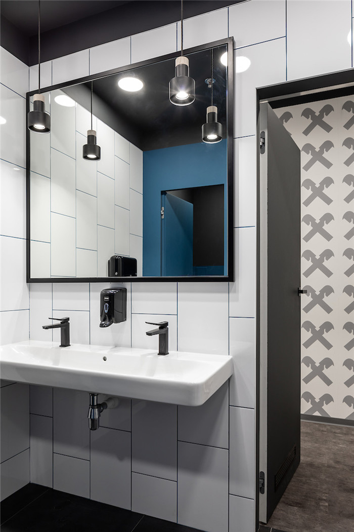 高端寫字樓4000平IT公司活力辦公室裝修方案 高端寫字樓4000平IT公司活力辦公室裝修方案