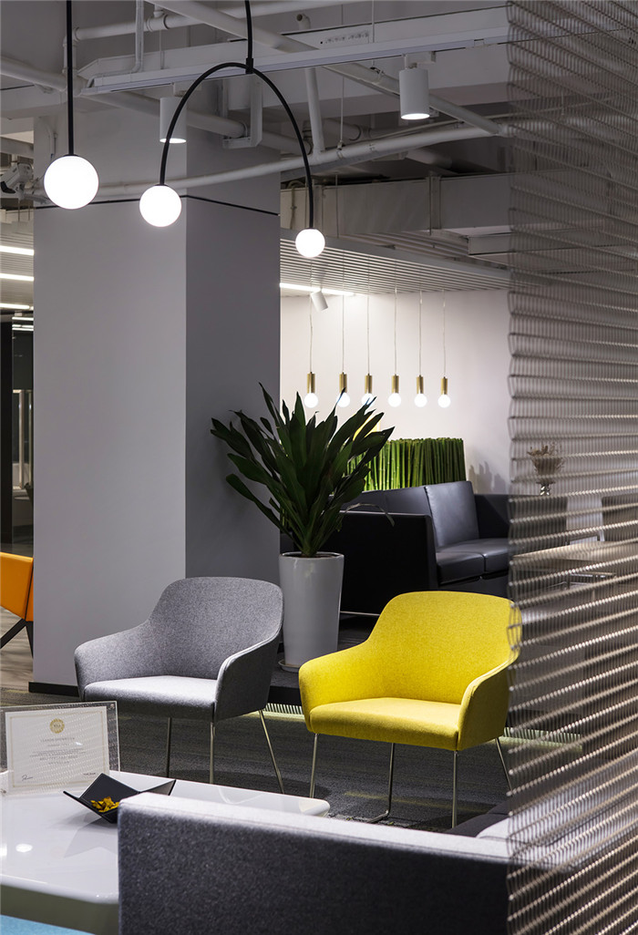 家具展廳裝修設(shè)計(jì)-簡(jiǎn)約時(shí)尚的辦公家具公司辦公兼展廳裝修設(shè)計(jì)方案 家具展廳裝修設(shè)計(jì)-簡(jiǎn)約時(shí)尚的辦公家具公司辦公兼展廳裝修設(shè)計(jì)方案