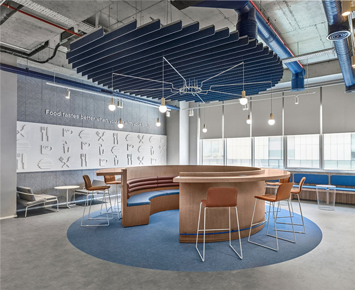 員工水吧區(qū)設(shè)計(jì)-鄭州金融辦公室裝修公司分享Architecht辦公室裝修