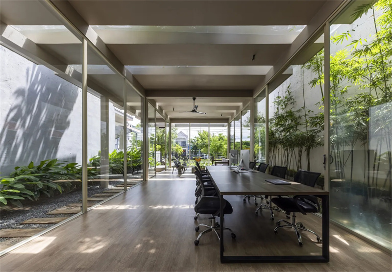 鄭州辦公室裝修|幼兒園裝修設(shè)計(jì)|教育培訓(xùn)裝修|售樓部裝修|酒店餐廳裝修設(shè)計(jì)-深圳宏鈺堂裝飾鄭州分公司 鄭州辦公室裝修|幼兒園裝修設(shè)計(jì)|教育培訓(xùn)裝修|售樓部裝修|酒店餐廳裝修設(shè)計(jì)-深圳宏鈺堂裝飾鄭州分公司