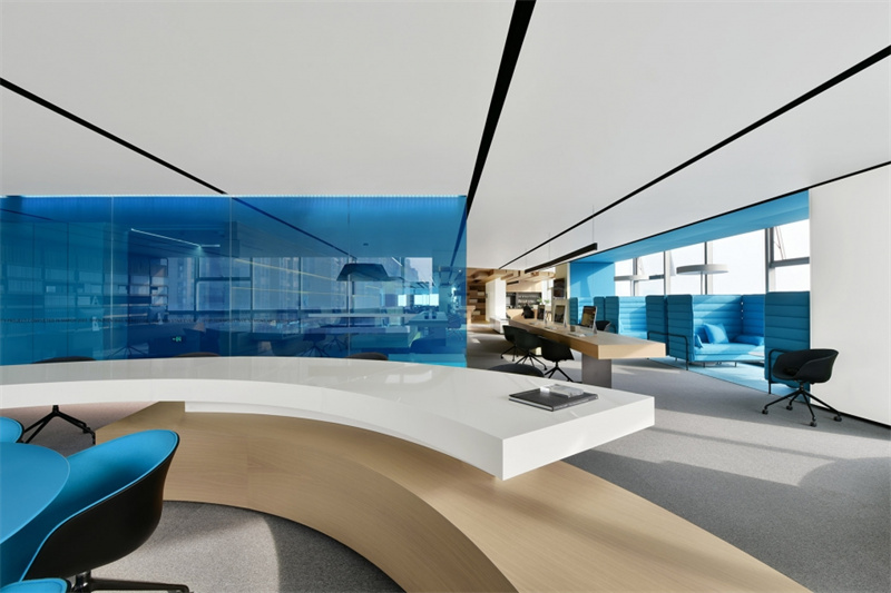 超越工位：保利K18打造第四代體驗(yàn)式辦公空間設(shè)計(jì)